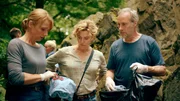 Constanze Lauritzen (Christina Große, li.), Anna Janneke (Margarita Broich) und Paul Brix (Wolfram Koch). Constanze Lauritzen (Christina Große, li.), Anna Janneke (Margarita Broich) und Paul Brix (Wolfram Koch).