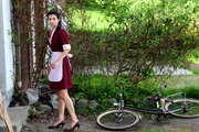 Elena (Lili Gesler) ist fest entschlossen, Nils zu retten. Elena (Lili Gesler) ist fest entschlossen, Nils zu retten.