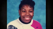 Deidra wächst in Baycity, Michigan auf. Ihr Eltern lieben sie abgöttisch und fördern die schulische Ausbildung ihrer stillen Tochter. Deidra wächst in Baycity, Michigan auf. Ihr Eltern lieben sie abgöttisch und fördern die schulische Ausbildung ihrer stillen Tochter.
