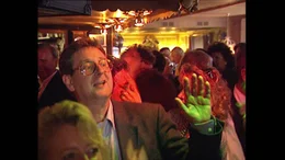 1995: Schroth-Kur in Oberstaufen. Nach einem Vormittag mit Anwendungen und kargem Essen geht es am Nachmittag ins Tanzlokal.