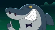 Sharko hat ein romantisches Abendessen mit Marina vor sich. Im Nachtisch hat er eine Perlenkette versteckt, um der Meerjungfrau ein Geschenk zu machen.