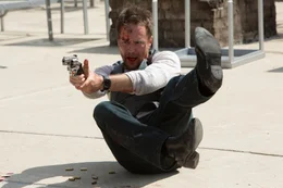 Francis (Sam Rockwell) ist ein ehemaliger CIA-Agent und Auftragsm&ouml;rder, der sich nun aber dazu entschieden hat, seine Auftraggeber umzubringen. Das bringt ihm einige Feinde ...