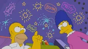 Als Homer (l.) in der Zeitung liest, dass die Stadt das Feuerwerk zum diesj&auml;hrigen Nationalfeiertag abgeblasen hat, fantasiert er dar&uuml;ber, dass er selbst etwas Tolles organisieren wird - doch Marge (r.) bringt ihn unsanft auf den Boden der Tatsachen zur&uuml;ck: Er soll lieber erst einmal die Gl&uuml;hbirnen im Hinterhof austauschen ...
