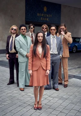 Marie Breuer (Michelle Barthel) ist dicht dran an den "Goldjungs" und droht doch selbst zum Opfer deren Machenschaften zu werden.