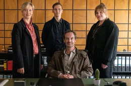 Mordkommssion Dortmund, l-r: Martina B&ouml;nisch (Anna Schudt), Jan Pawlak (Rick Okon), Peter Faber (J&ouml;rg Hartmann, sitzend), Rosa Herzog (Stefanie Reinsperger)