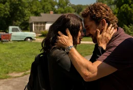 Allison (Morena Baccarin) und John (Gerard Butler) wurden f&uuml;r die Rettungsmission ausgew&auml;hlt.