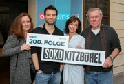 „Soko Kitzbühel" - Jubiläumsfall "Amour Fou" mit Seeböck, Julia Cencig und Regisseur Michael Zens; Einblick bei Anwesenheit der Hauptdarsteller Jakob Seeböck und Julia Cencig. „Soko Kitzbühel" - Jubiläumsfall "Amour Fou" mit Seeböck, Julia Cencig und Regisseur Michael Zens; Einblick bei Anwesenheit der Hauptdarsteller Jakob Seeböck und Julia Cencig.