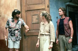 L-R: Juan (Alfonso Arau), Joan Wilder (Kathleen Turner), Michael Douglas (Jack Colton).