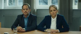 l-r: Andi (Moritz Bleibtreu), Marion (Laura Tonke)