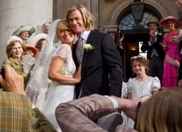 Suzy Miller (Olivia Wilde), James Hunt (Chris Hemsworth).