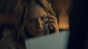 Ellie Stocker (Julia Jentsch)