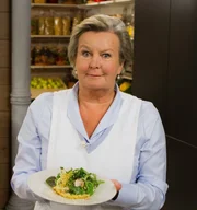 Lisl Wagner-Bacher: &bdquo;Spaghettir&ouml;sti&ldquo;.
