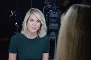 Paula Zahn spricht mit den Angeh&ouml;rigen und Ermittlern im Fall Laurie Stout. Die 22-j&auml;hrige Laurie Stout wird 1983 w&auml;hrend ihrer Nachtschicht in einem B&uuml;rogeb&auml;ude brutal vergewaltigt und ermordet. Der T&auml;ter kann zun&auml;chst untertauchen, doch dank einer gro&szlig; angelegten internationalen Fahndungsaktion kommt das FBI ihm Jahrzehnte sp&auml;ter doch noch auf die Spur.