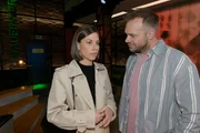 Matilda (Anna-Katharina Fecher) schafft es nicht, Erik (Patrick Heinrich) alles zu erz&auml;hlen.