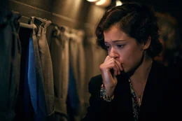 Tatiana Maslany (Maria Altmann, jung).