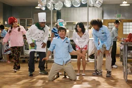 In der Mitte: Troy Bolton (Zac Efron)