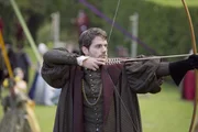 Als der K&ouml;nig eines Tages mit seinem Freund Charles Brandon (Henry Cavill) im abgelegenen Anwesen eines alten Kriegsgef&auml;hrten &uuml;bernachtet, lernt er dessen Tochter kennen - Lady Jane Seymour. Der K&ouml;nig ist &auml;u&szlig;erst fasziniert ...