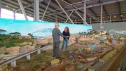 Die „Modellbauwelten“ in Bispingen sind die neueste Attraktion in der Lüneburger Heide. Die Modelleisenbahnanlage hat mit 20 Kilometern Schienen gleich einen Weltrekord aufgestellt. Die „Modellbauwelten“ in Bispingen sind die neueste Attraktion in der Lüneburger Heide. Die Modelleisenbahnanlage hat mit 20 Kilometern Schienen gleich einen Weltrekord aufgestellt.
