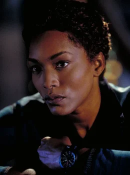 Angela Bassett