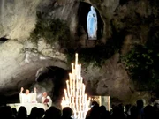 Grotte in Lourdes. Grotte in Lourdes.