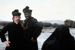Max Donigan (Chuck Norris) und Leo Porter (Louis Gossett Junior) sind auf der Jagd nach dem Gold der Azteken.