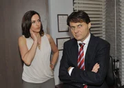 Gerner (Wolfgang Bahro) will Katrins (Ulrike Frank) Beschuldigungen gegen Patrick nicht zulassen.