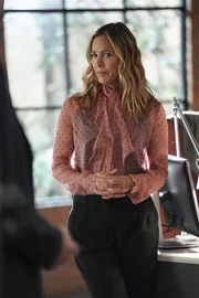 Jack Sloane (Maria Bello) Jack Sloane (Maria Bello)