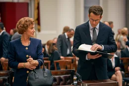 Helen Mirren (Maria Altmann), Ryan Reynolds (Randol Schoenberg).