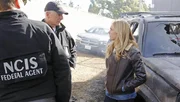 L-R: Anthony DiNozzo (Michael Weatherly), Leroy Jethro Gibbs (Mark Harmon) und Ellie Bishop (Emily Wickersham) L-R: Anthony DiNozzo (Michael Weatherly), Leroy Jethro Gibbs (Mark Harmon) und Ellie Bishop (Emily Wickersham)