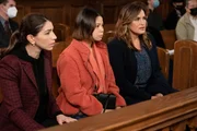 LAW & ORDER: SPECIAL VICTIMS UNIT -- "Turn Me On, Take Me Private" -- Pictured: (l-r) Jamie Gray Hyder as Officer Katriona "Kat" Azar Tamin, Eva Noblezada as Zoey Carrera, Mariska Hargitay as Captain Olivia Benson LAW & ORDER: SPECIAL VICTIMS UNIT -- "Turn Me On, Take Me Private" -- Pictured: (l-r) Jamie Gray Hyder as Officer Katriona "Kat" Azar Tamin, Eva Noblezada as Zoey Carrera, Mariska Hargitay as Captain Olivia Benson