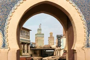 Im marokkanischen Fez befindet sich ein Zentrum islamischer Gelehrsamkeit. Im marokkanischen Fez befindet sich ein Zentrum islamischer Gelehrsamkeit.