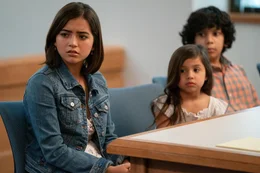(v.l.n.r.) Lizzy (Isabela Moner); Lita (Julianna Gamiz); Juan (Gustavo Quiroz)