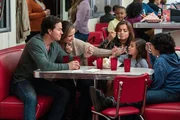 (v.l.n.r.) Pete (Mark Wahlberg); Ellie (Rose Byrne); Lizzy (Isabela Moner); Lita (Julianna Gamiz); Juan (Gustavo Quiroz)