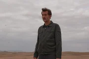 F&uuml;r wen arbeitet der angebliche SAS-Soldat Spike Logan (Clive Owen) wirklich und welche Ziele verfolgt er tats&auml;chlich?