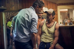 Aaron Falk (Eric Bana, l.); Grant Dow (Matt Nable, r.)