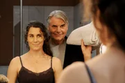 Johanna (Nina Kunzendorf, l.) und Uli (Peter Simonischek, r.).