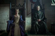 Elizabeth von York (Jodie Comer, l.); Henry VII. (Jacob Collins-Levy, r.)
