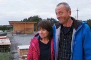 DOK - Auf und davon Staffel 11 (2020) Folge 4 Endlich wieder zusammen: Susanne und Ruedi Althaus auf ihrem Grundstück in Uruguay. DOK - Auf und davon Staffel 11 (2020) Folge 4 Endlich wieder zusammen: Susanne und Ruedi Althaus auf ihrem Grundstück in Uruguay.