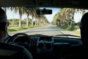 DOK - Auf und davon Staffel 11 (2020) Folge 3 Fahrt durch eine Palmenallee in Uruguay. DOK - Auf und davon Staffel 11 (2020) Folge 3 Fahrt durch eine Palmenallee in Uruguay.