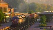 BR MY vor schwerem Güterzug im Bahnhof Kolding. BR MY vor schwerem Güterzug im Bahnhof Kolding.