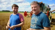 Roggen, Dinkel, Weizen - Das gesamte Getreide für die Brote von Bäcker Georg Oetzmann und seinem Neffen Marten Zaiser (links) wird in der Edendorfer Umgebung angebaut. Roggen, Dinkel, Weizen - Das gesamte Getreide für die Brote von Bäcker Georg Oetzmann und seinem Neffen Marten Zaiser (links) wird in der Edendorfer Umgebung angebaut.