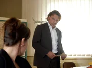 Thorsten Lannert (Richy Müller) schweigt, als Eva Stein (Geno Lechner) ihm vorwirft, dass er sich in ihre Gefühle beim Verlust eines Kindes nicht hineindenken kann. Thorsten Lannert (Richy Müller) schweigt, als Eva Stein (Geno Lechner) ihm vorwirft, dass er sich in ihre Gefühle beim Verlust eines Kindes nicht hineindenken kann.