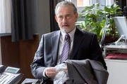 NDR Fernsehen HEITER BIS TÖDLICH: MORDEN IM NORDEN, "Über Bord", am Donnerstag (04.06.15) um 23:30 Uhr. Dr. Mannheimer (Rolf Kanies) kann sich nicht vorstellen, dass Tim Landscheid seinen Teamkollegen Benny Kerber umgebracht hat. NDR Fernsehen HEITER BIS TÖDLICH: MORDEN IM NORDEN, "Über Bord", am Donnerstag (04.06.15) um 23:30 Uhr. Dr. Mannheimer (Rolf Kanies) kann sich nicht vorstellen, dass Tim Landscheid seinen Teamkollegen Benny Kerber umgebracht hat.