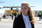 Maria Wern (Eva Röse) forscht nach der Herkunft eines mysteriösen Tauchers, der an Bord eines Flugzeugs fast gestorben wäre. Maria Wern (Eva Röse) forscht nach der Herkunft eines mysteriösen Tauchers, der an Bord eines Flugzeugs fast gestorben wäre.