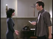 Brendan (Shawn Christian, r.) steht vor einer schweren Entscheidung: Soll er Prue (Shannen Doherty, l.) t&ouml;ten?