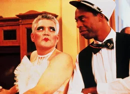 Die Polizisten Harris (G. W. Bailey, li.) und Jones (Michael Winslow) geben ihr bestes, auch wenn der Moskauer Polizeichef Rakov daran immer wieder zu zweifeln scheint...