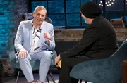Torsten Sträter mit seinem Gast (r): Wladimir Kaminer, Schriftsteller. Torsten Sträter mit seinem Gast (r): Wladimir Kaminer, Schriftsteller.