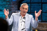 Zu Gast bei Torsten Sträter: Wladimir Kaminer, Schriftsteller. Zu Gast bei Torsten Sträter: Wladimir Kaminer, Schriftsteller.