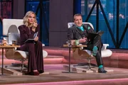 Die "L&ouml;wen" Janna Ensthaler und Ralf D&uuml;mmel nehmen die Bulgur Instant-Fertiggerichte von BULGURCUPS genau unter die Lupe.
