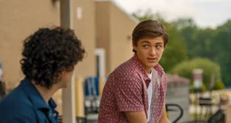 L-R: Freddy Freeman (Jack Dylan Grazer), Billy Batson (Asher Angel)